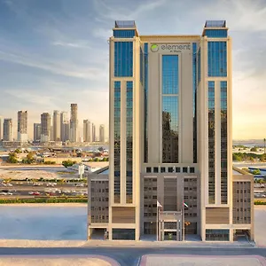 إليمنت الجداف، فندق دبي