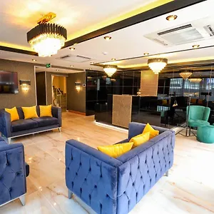 Grand Elmira ** اسطنبول
